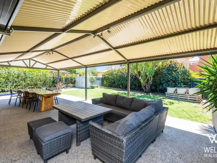 11 Dunton Place, Redcliffe WA 6104