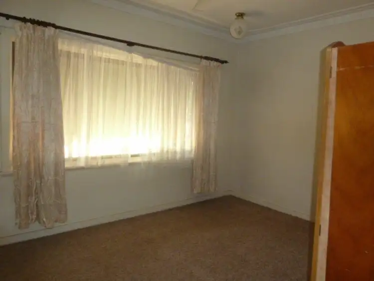 Sixth view of Homely house listing, 14 Evelyn Street, Gosnells WA 6110