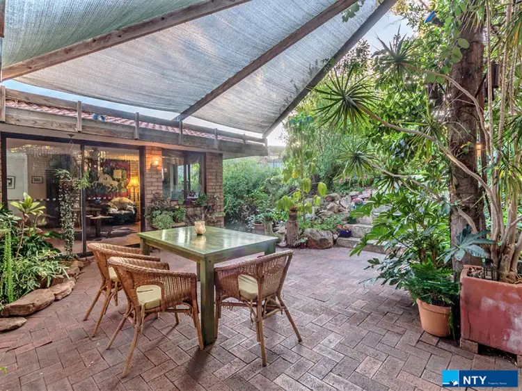 12 Cormorant Court, Heathridge WA 6027