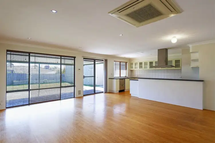 Seventh view of Homely house listing, 15 Mudlark Way, Yangebup WA 6164