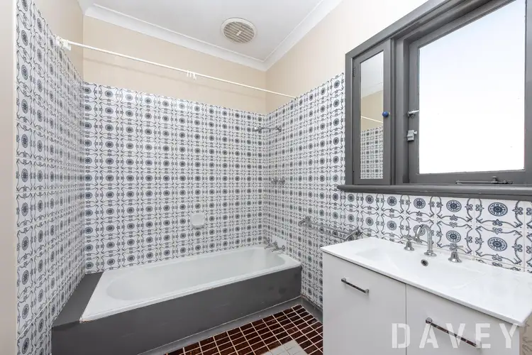 Fourth view of Homely house listing, 7 Ungaroo Road, Westminster WA 6061