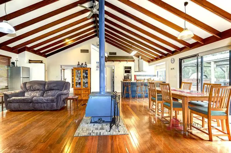 Sixth view of Homely house listing, 2 Samrose Road, Dalyellup WA 6230