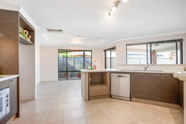 Sixth view of Homely house listing, 4 Barclay Way, Piara Waters WA 6112