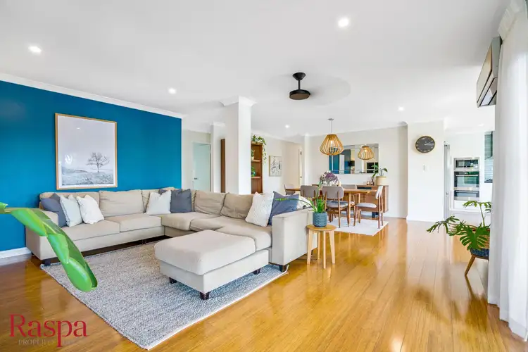 Sixth view of Homely house listing, 4 Woodside Place, Bibra Lake WA 6163