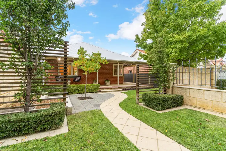 8 Clydesdale Street, Burswood WA 6100