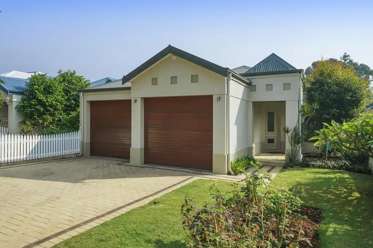 73b Kennedy Street, Alfred Cove WA 6154