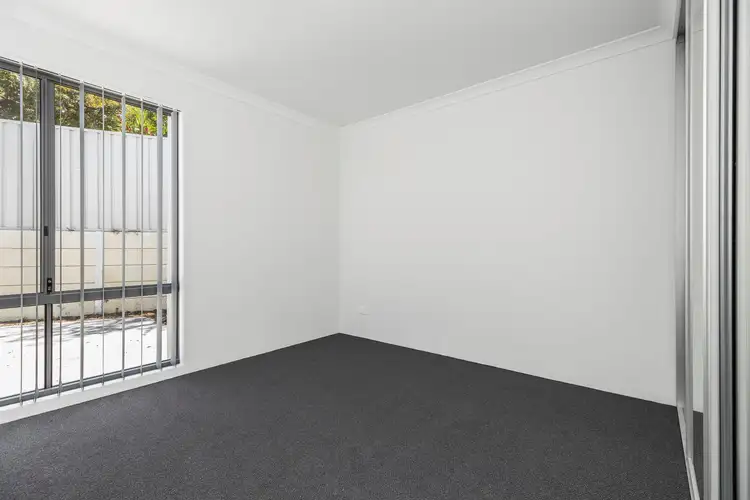 Seventh view of Homely unit listing, 4/40 Burridge Way, Hamilton Hill WA 6163
