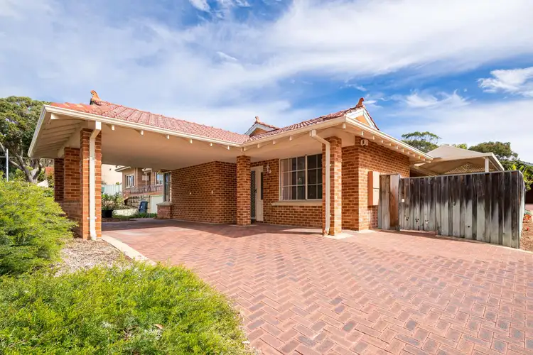 18A Hope Street, Watermans Bay WA 6020