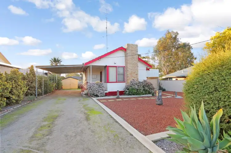 9 Martin  street, Northam WA 6401