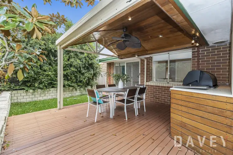 2/6 Quin Place, Innaloo WA 6018