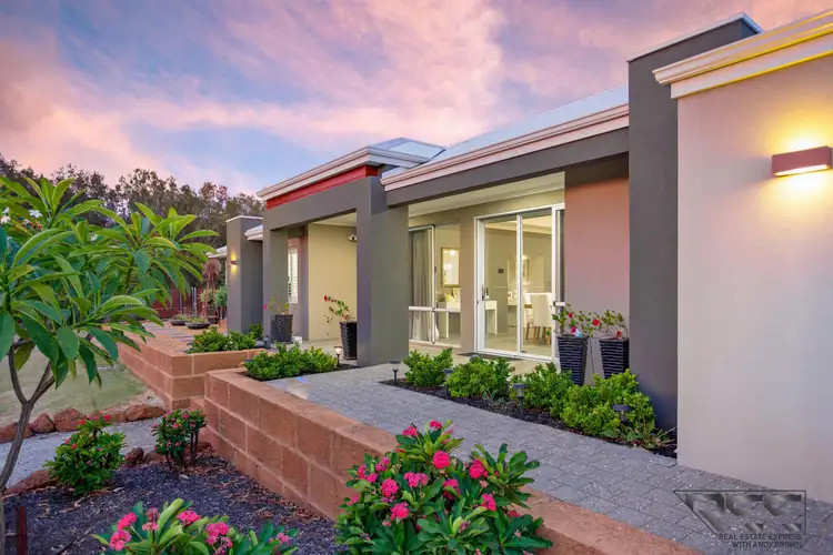 1 Stadamy Street, Oakford WA 6121