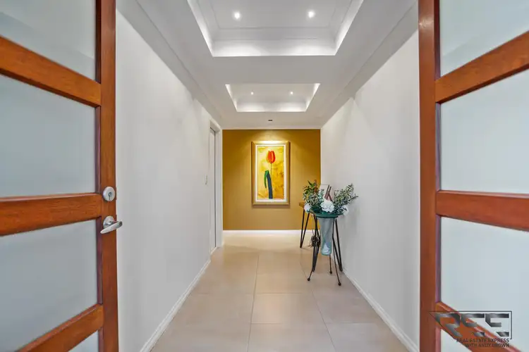 12 Hearst Link, Piara Waters WA 6112