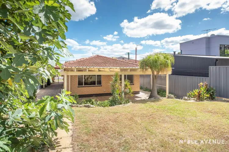 16A Keans Avenue, Sorrento WA 6020