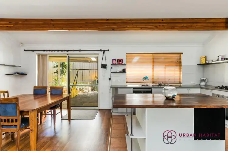 36 Pepperell Crescent, Leda WA 6170