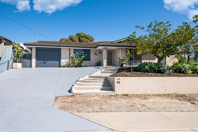 44 Bernard Manning Drive, Duncraig WA 6023