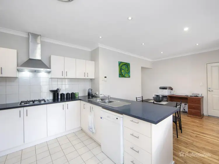 2/71 Ferguson Street, Midland WA 6056