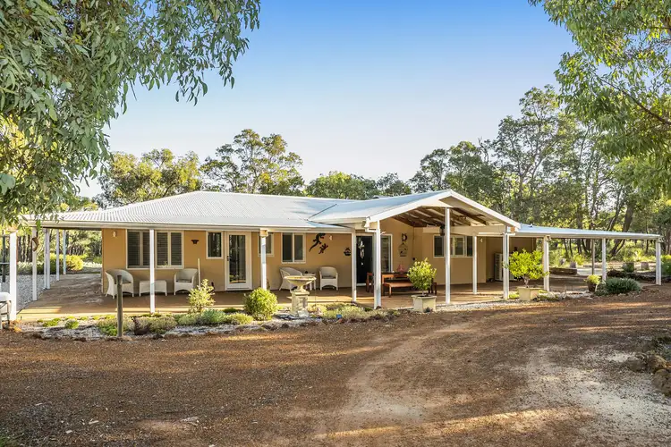 258 Rosewood Drive, Chittering WA 6084