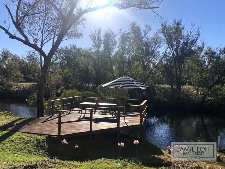 305 Paterson Road, Pinjarra WA 6208