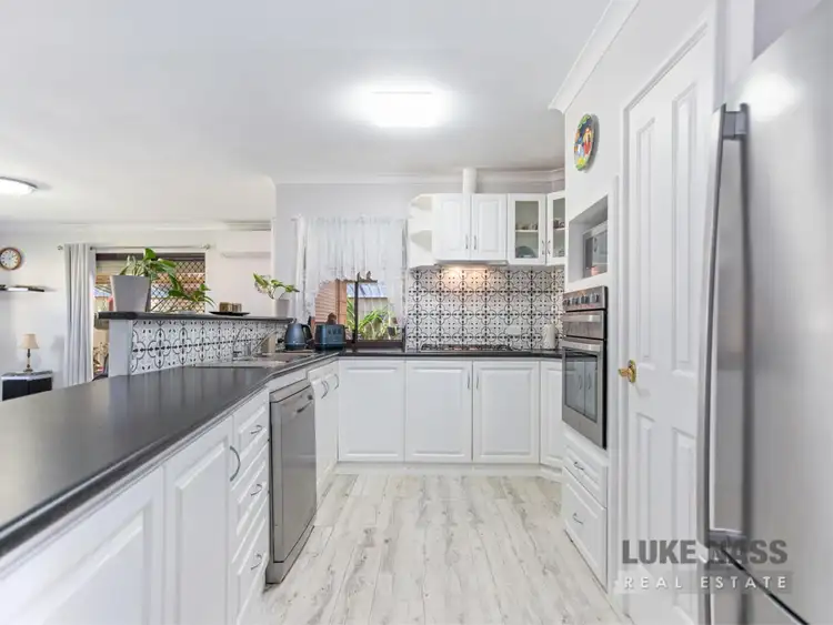Fifth view of Homely house listing, 34 Chisholm Circle, Seville Grove WA 6112