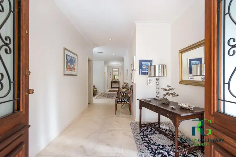 57 Kooralbyn Valley Crescent, Jandakot WA 6164