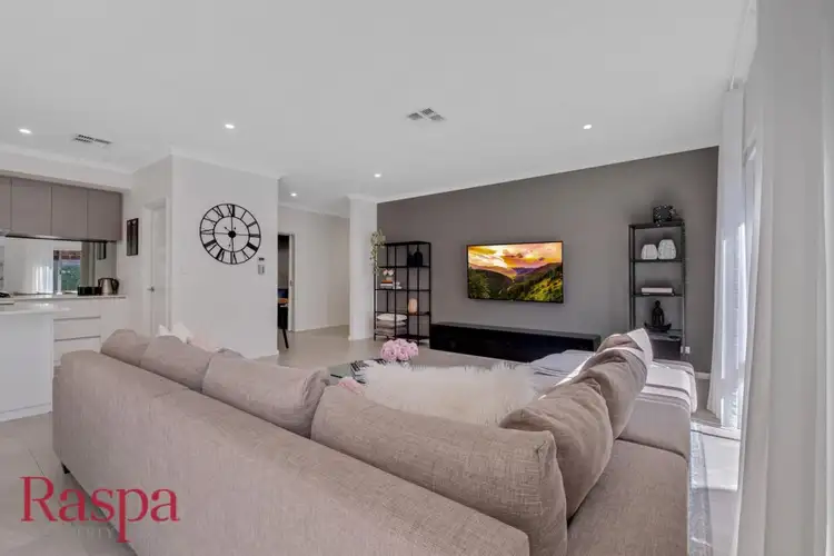 Sixth view of Homely house listing, 8 Hickman Drive, Piara Waters WA 6112
