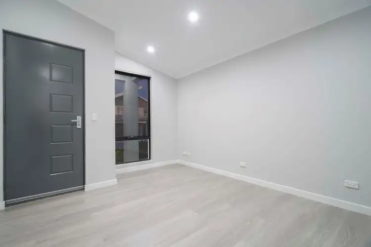 Fifth view of Homely house listing, 11 Gouldian Circuit, Alkimos WA 6038