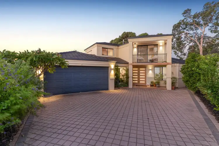 35 Camelot Street, Carine WA 6020