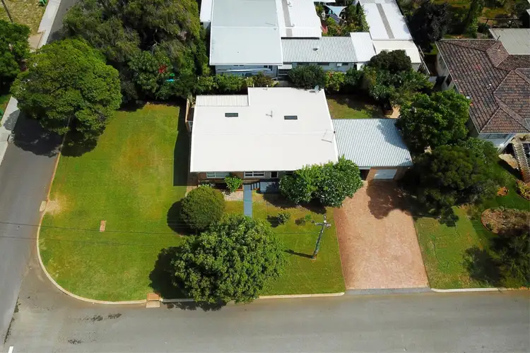 Fourth view of Homely house listing, 33 Haldane Street, Mount Claremont WA 6010