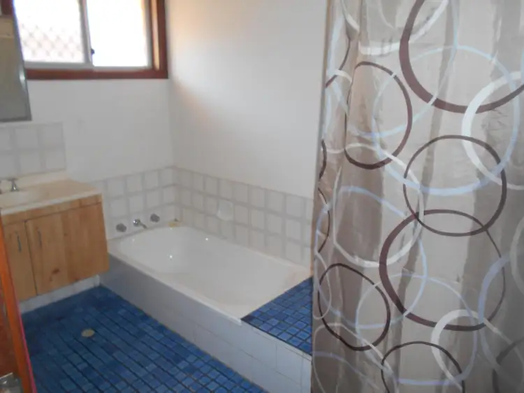 Fifth view of Homely house listing, 4 Bolton Way, Collie WA 6225