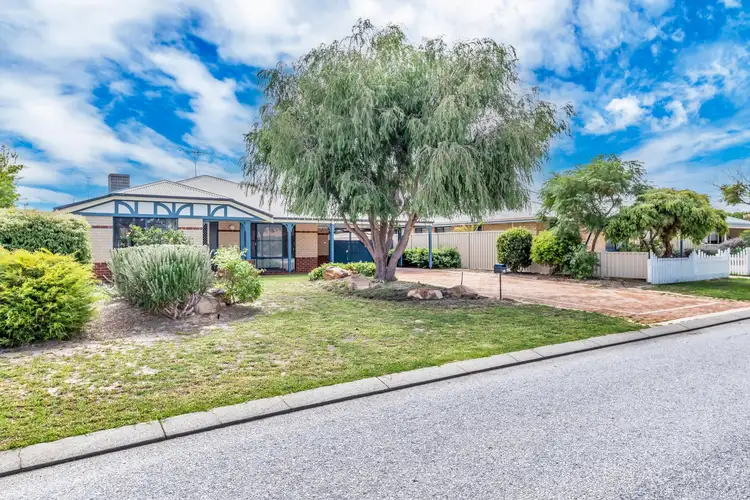 15 Lavender Gardens, Halls Head WA 6210