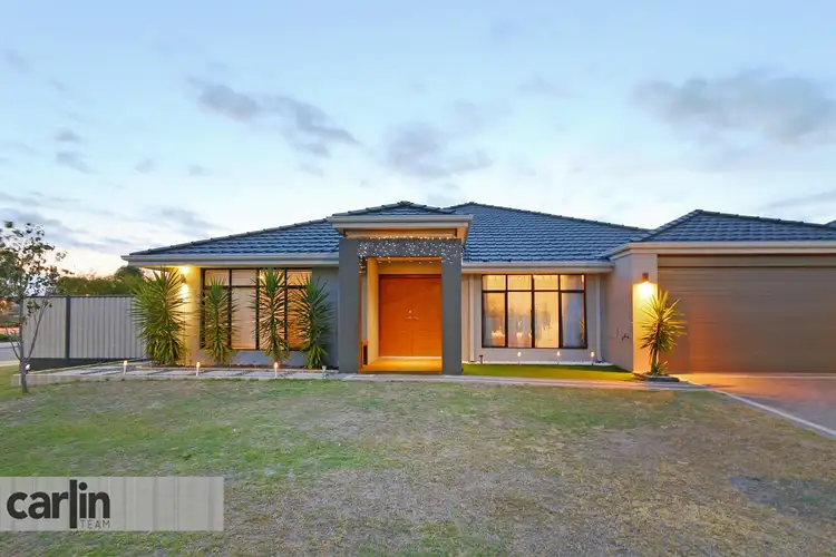 1 Kinloch Pass, Aubin Grove WA 6164