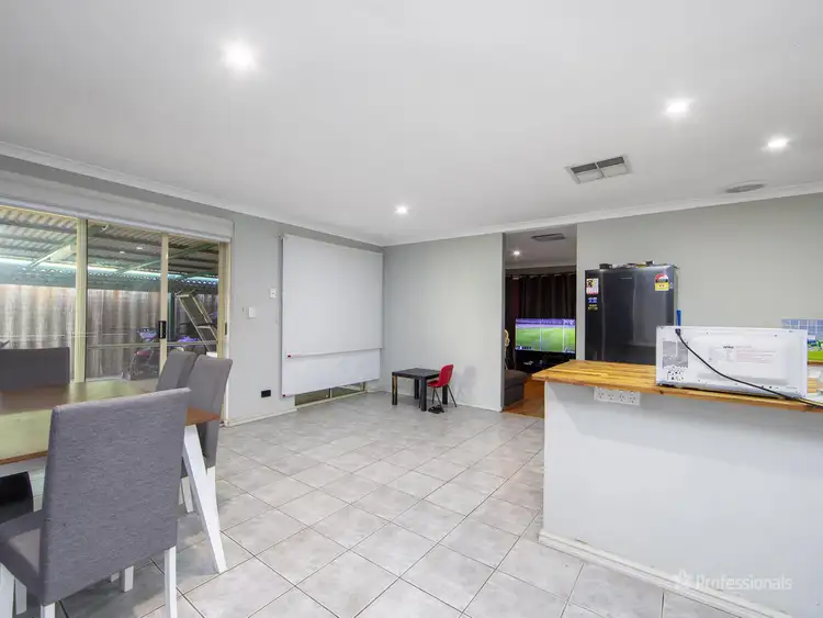 Seventh view of Homely house listing, 9 Chungking Grove, Stratton WA 6056