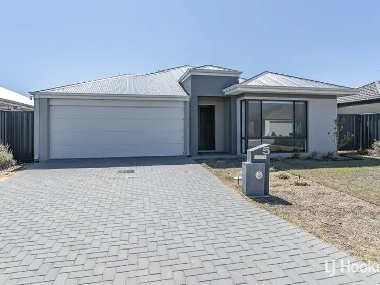 5 Gosford Street, Hilbert WA 6112