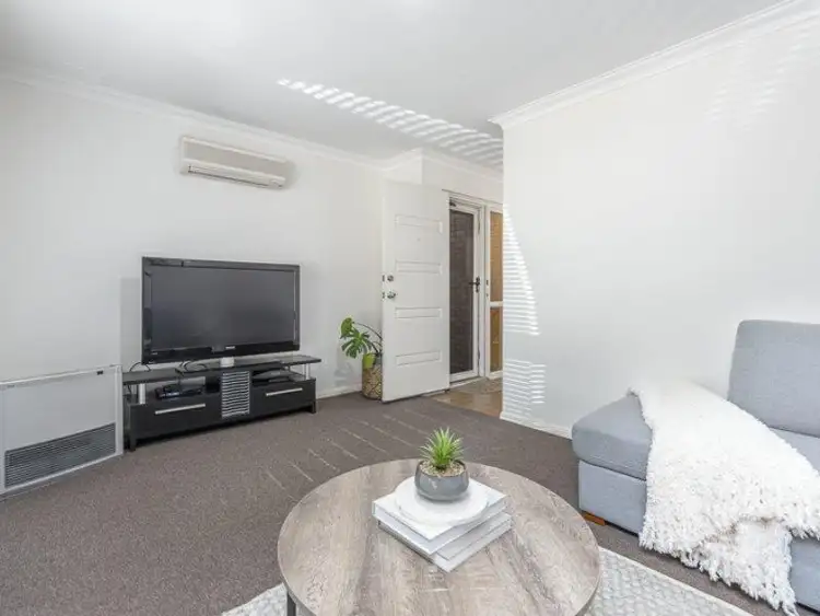 Sixth view of Homely villa listing, 4/8 Moore Street, Dianella WA 6059