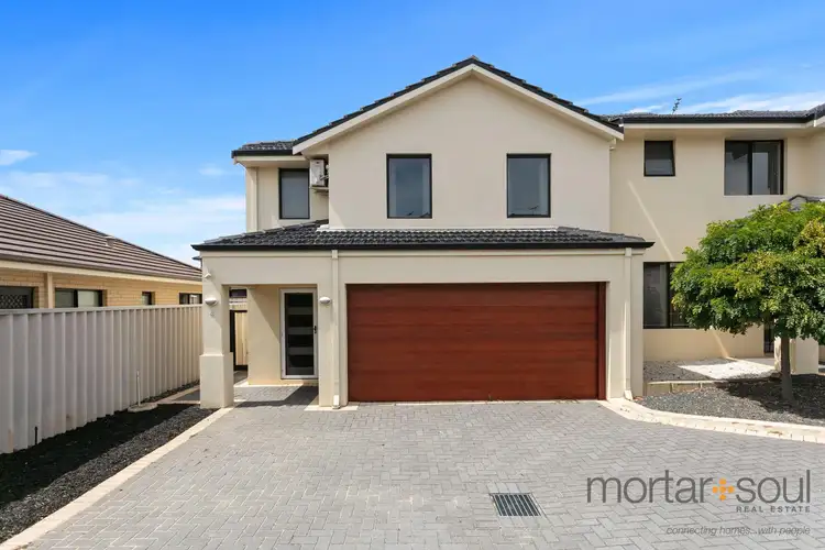 Unit 4/330 Scarborough Beach Rd, Innaloo WA 6018