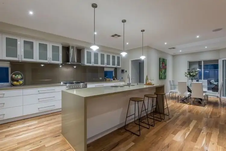 Seventh view of Homely house listing, 4 Spiderlily Mews, Karrinyup WA 6018