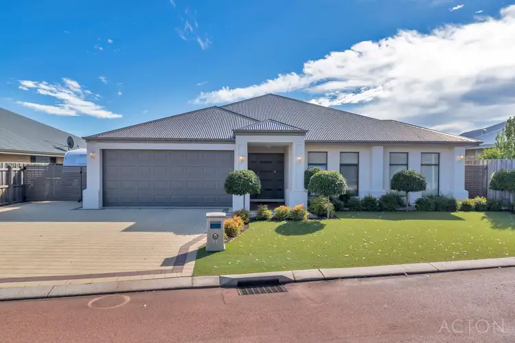 11 Skylark Loop, Erskine WA 6210