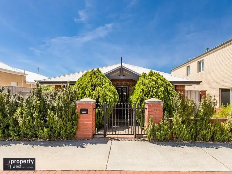 25 Blackfriars Road, Joondalup WA 6027