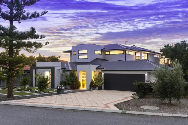 2 Pebble Beach Edge, Connolly WA 6027