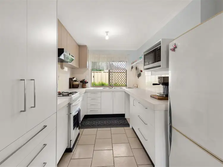 Fifth view of Homely house listing, 16 Ombersley Way, Coodanup WA 6210