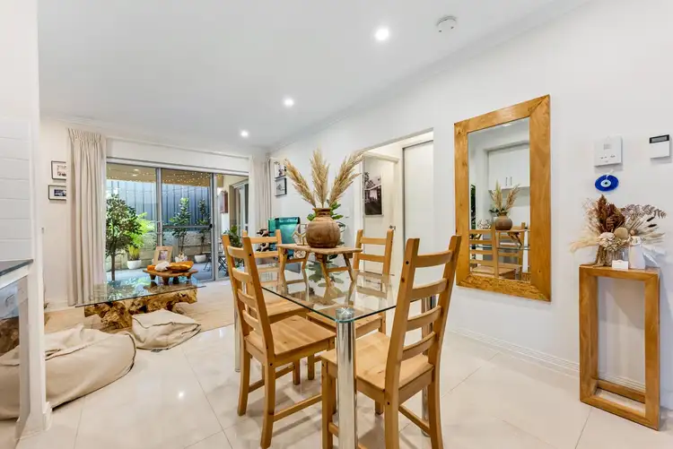 3/10 Peppering Way, Westminster WA 6061