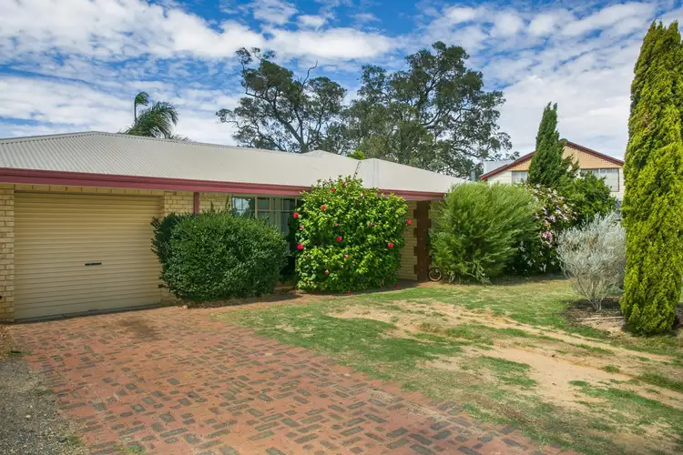 16 Field View, Bullsbrook WA 6084