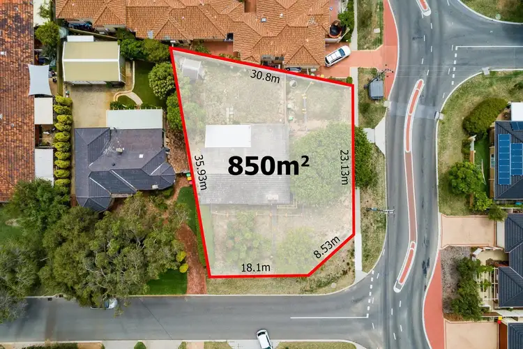 37 Drabble Road, Scarborough WA 6019