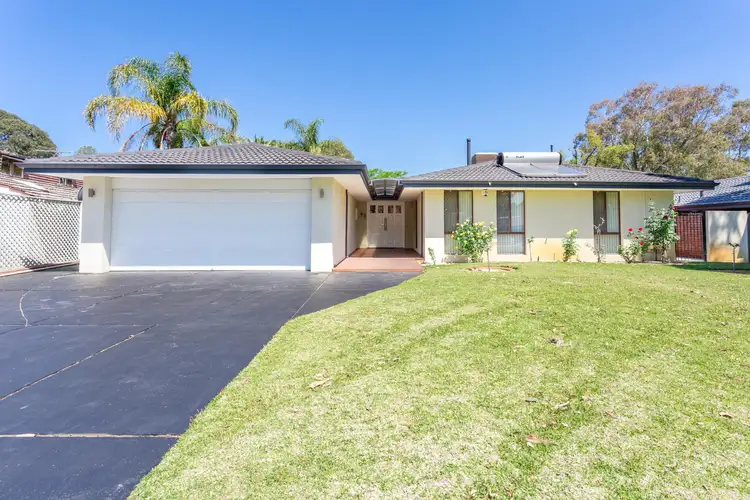 21 Coronet Court, Thornlie WA 6108