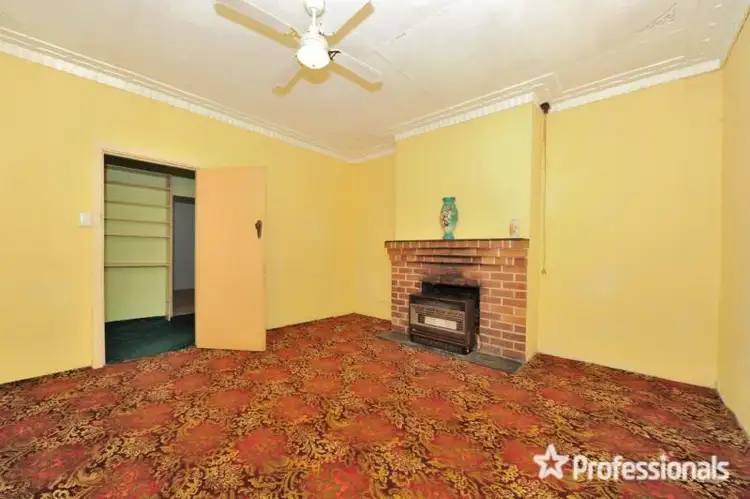 Fourth view of Homely house listing, 260 Charles Road, Mahogany Creek WA 6072