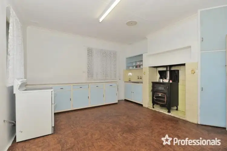 Fifth view of Homely house listing, 260 Charles Road, Mahogany Creek WA 6072