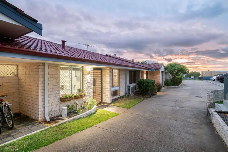 2/101 Hastings Street, Scarborough WA 6019