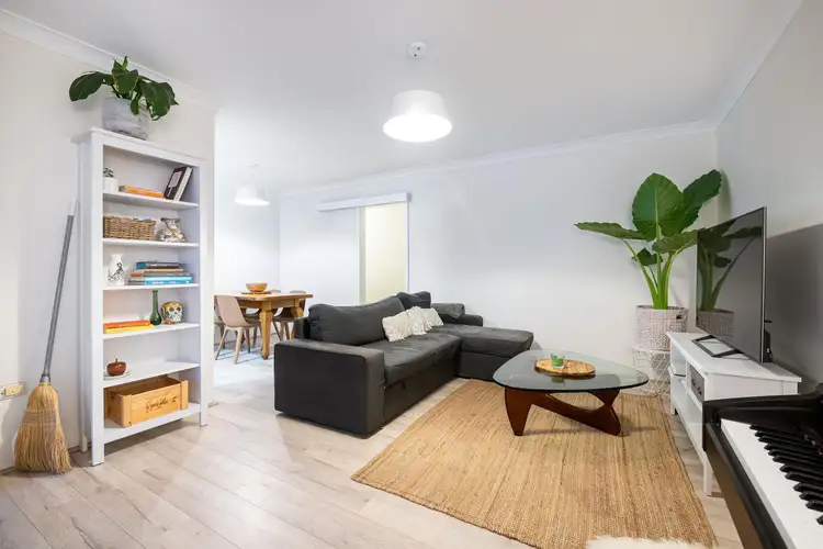 Sixth view of Homely unit listing, 2/101 Hastings Street, Scarborough WA 6019