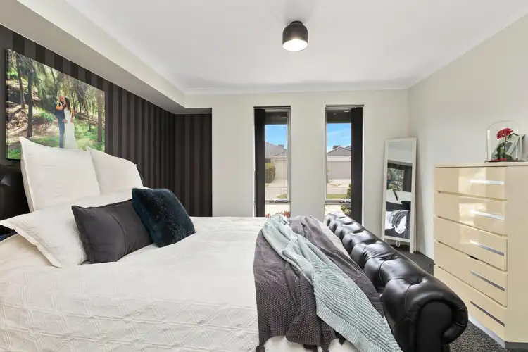 Sixth view of Homely house listing, 30 Marseille Gardens, Piara Waters WA 6112