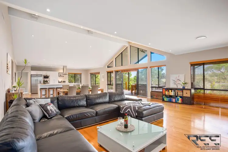 18 Mount Dale View, Roleystone WA 6111